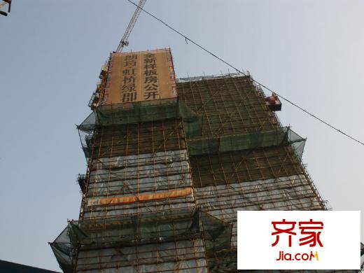 朗诗虹桥绿郡小区西外立面(2012-12