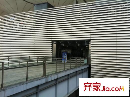 樂非天地外高橋保稅區(qū)北地鐵站