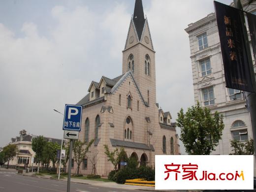 尼德蘭官邸周邊教堂