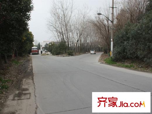 复地御西郊西侧路口