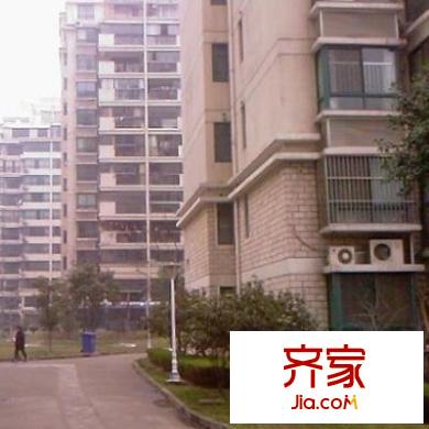 羅繡公寓外景圖