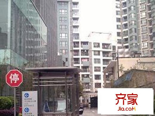 利星国际广场外景图