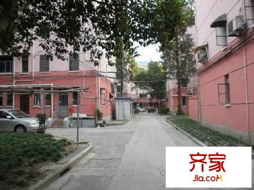 高华小区外景图