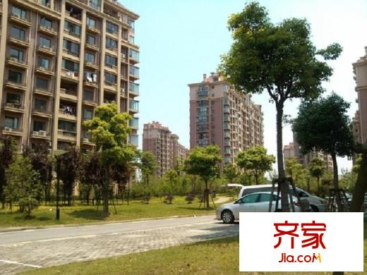 保利金爵公寓外景圖 