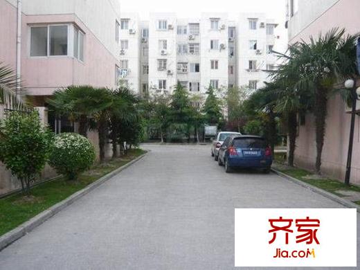 银春小区外景图