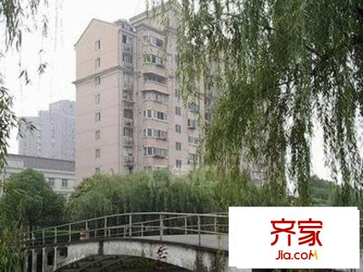 山泉花苑