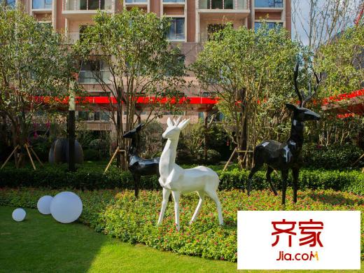 萬科翡翠公園實(shí)景