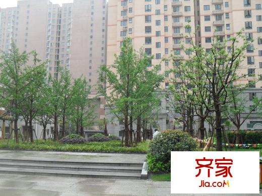 天山华庭外景图