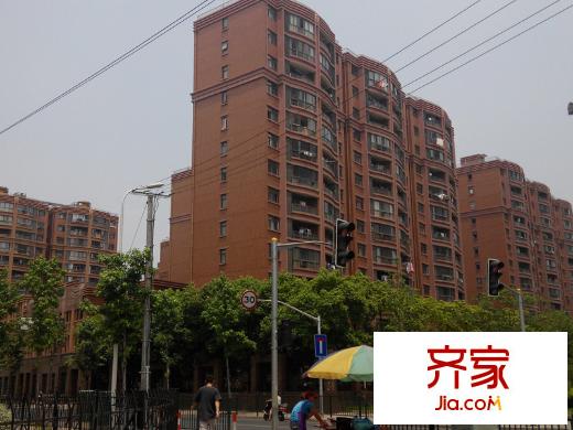 恒盛鼎城华公馆外景图(2014.6.12)