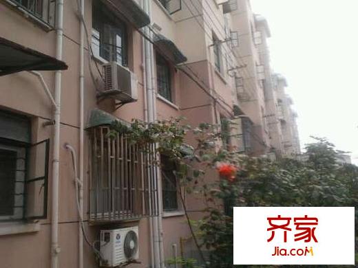 南新四村外景圖 