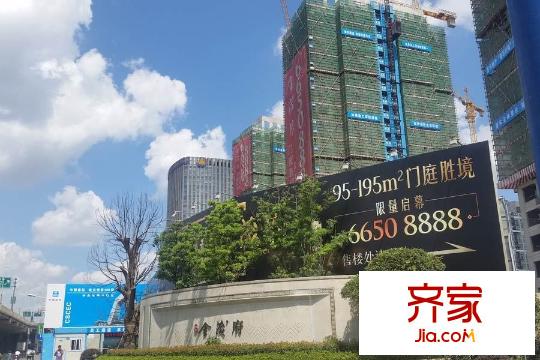 大宁金茂府外立面实景图(2015.9)