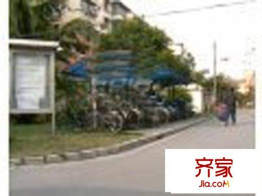 报春三村外景图