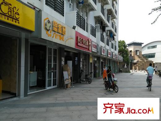 嘉实上城名都周边