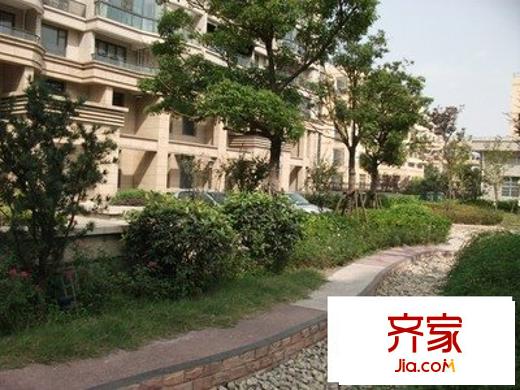 大華錦繡華城第2街區(qū)外景圖大華錦繡華城第二街區(qū) 