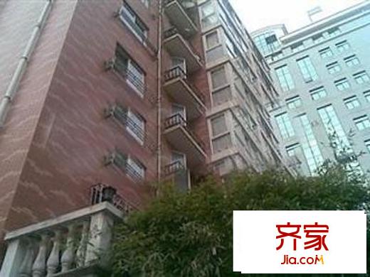 日高公寓外景图