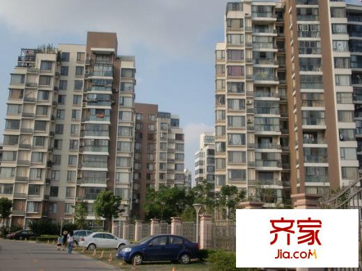 嘉城香槟河畔外景图