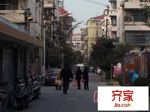 藍村小區(qū)外景圖上海  