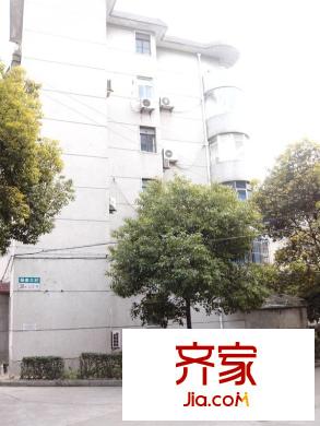 杨泰三村外景图