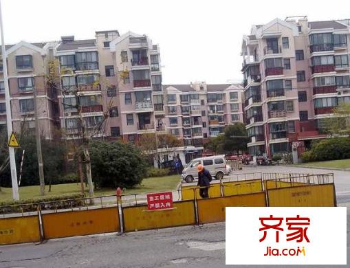 浦發(fā)綠城850弄小區(qū)外景圖