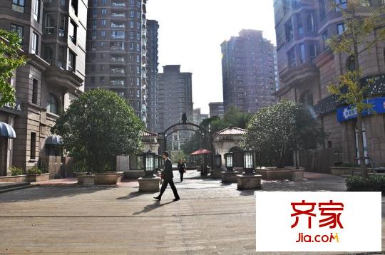 华丽家族古北花园外景图