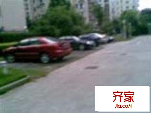 华东化工大楼外景图