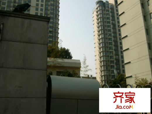 春天花园外景图上海