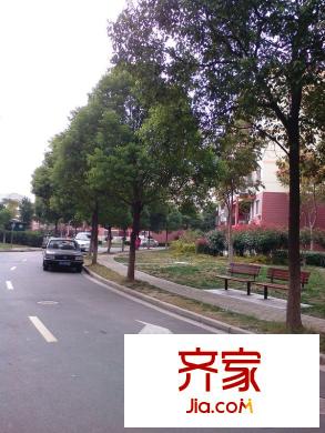 綠波城外景圖 