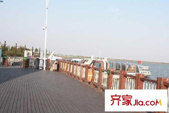 港城滴水湖馨苑別墅周邊配套-碼頭