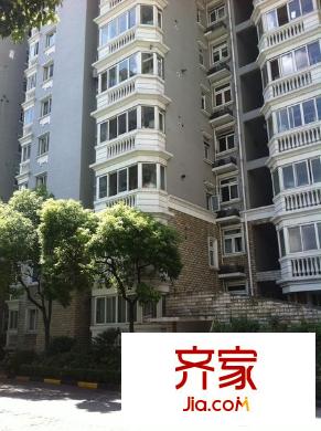 鉴赏新华外景图