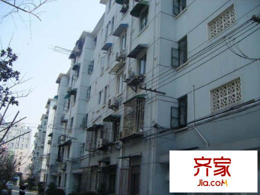 延铁小区外景图