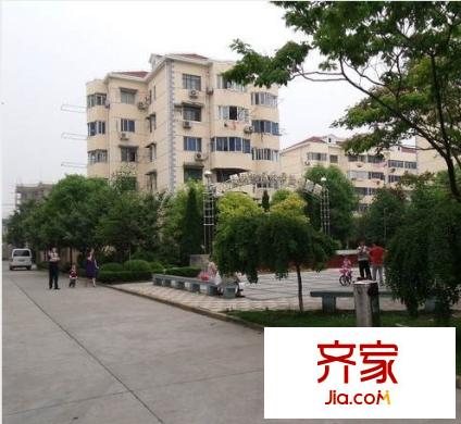 南新三村外景圖