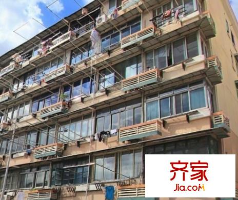 双阳路300弄小区外景图