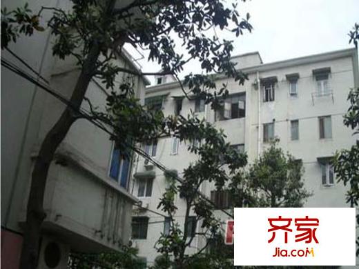 许昌路1350弄小区外景图