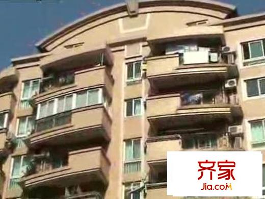 金龍東苑