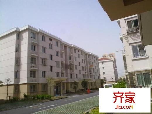 東南三村外景圖 