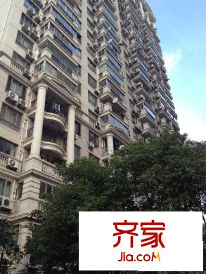路易凯旋宫外景图