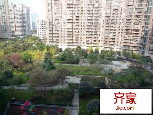 古北国际广场外景图