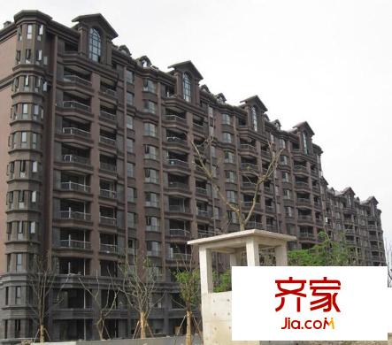 朗庭上郡苑外景图