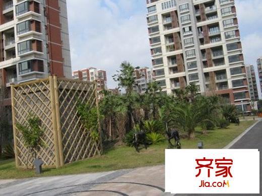 綠地東岸漣城外景圖 