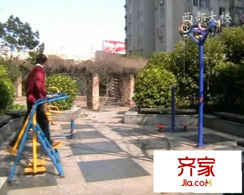 西部大楼外景图