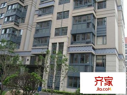 恒陇丽晶公寓外景图恒隆丽晶公寓