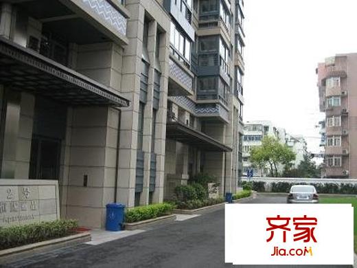 恒陇丽晶公寓外景图恒隆丽晶公寓