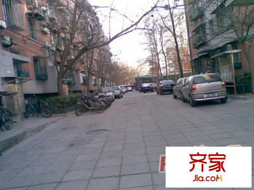 军博电信宿舍外景图