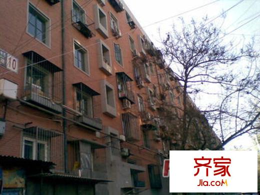 军博电信宿舍外景图