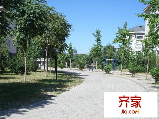 燕京新城外景图