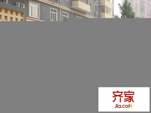 阳光空间外景图健身器