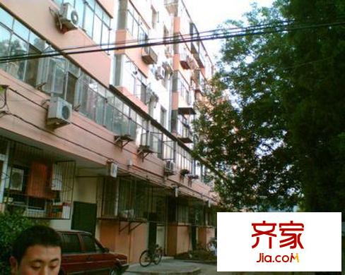 芳园里外景图