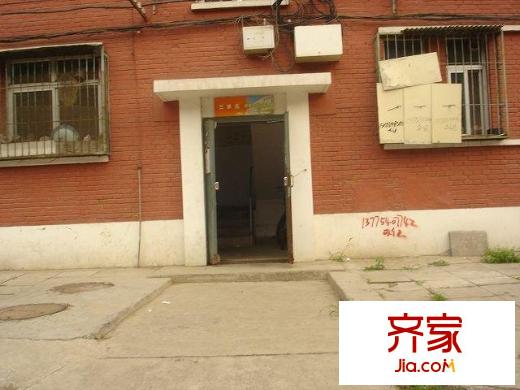 清秀园北区外景图单元门