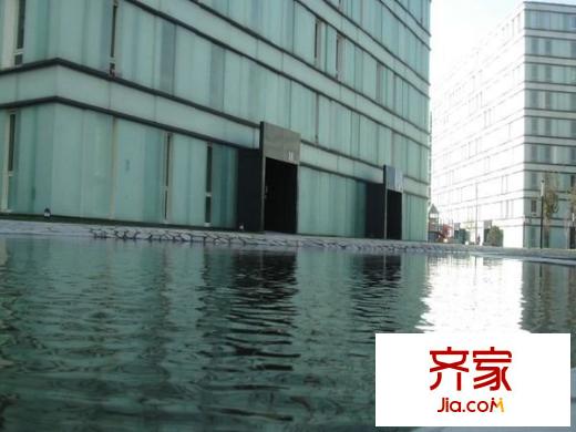 上第moma外景图
