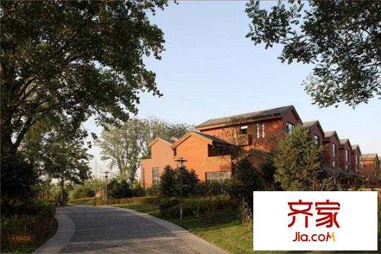 燕西台实景图小区2010.3.15